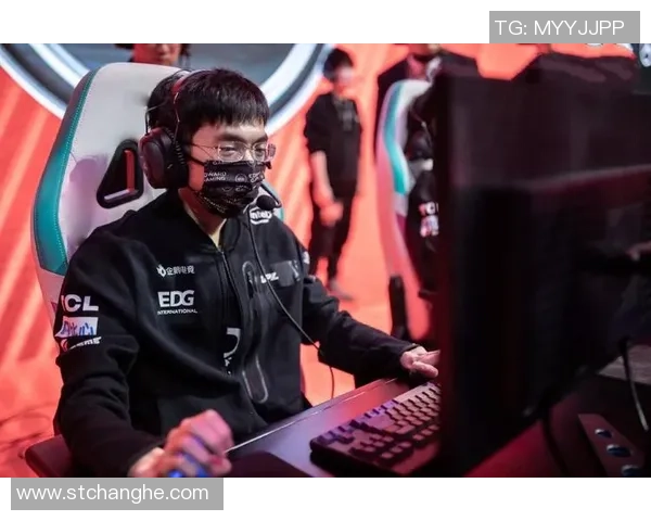 CSGO深度解析EDG战队灵活战术与应变能力的成功之道